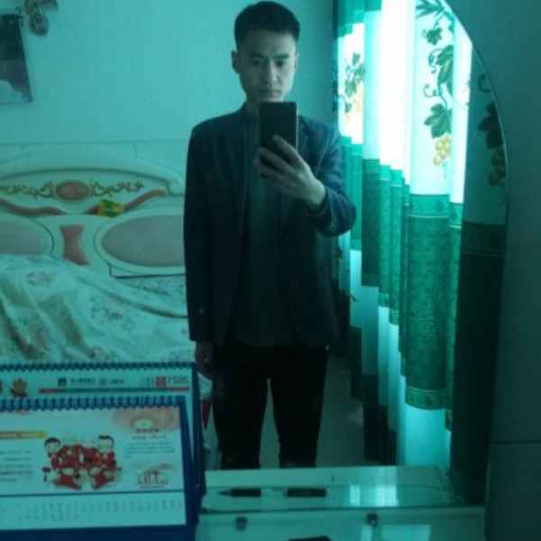 35岁岁四川单身帅哥 - 商丘吉缘网