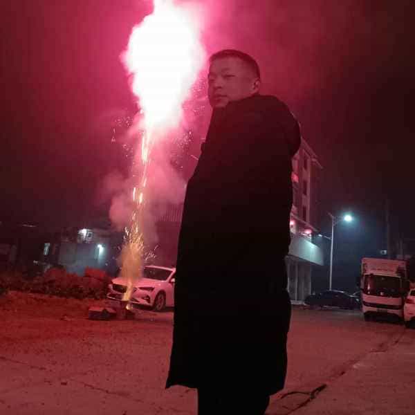 38岁岁四川单身帅哥 - 商丘吉缘网