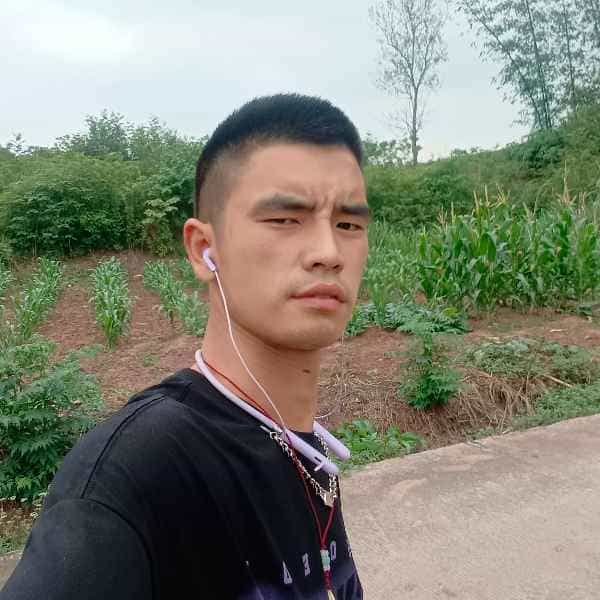 35岁岁四川单身帅哥 - 商丘吉缘网