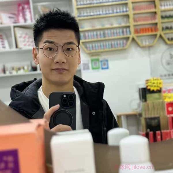 29岁岁陕西单身帅哥 - 商丘吉缘网