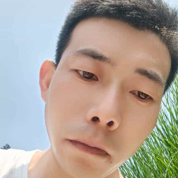 31岁岁陕西单身帅哥 - 商丘吉缘网