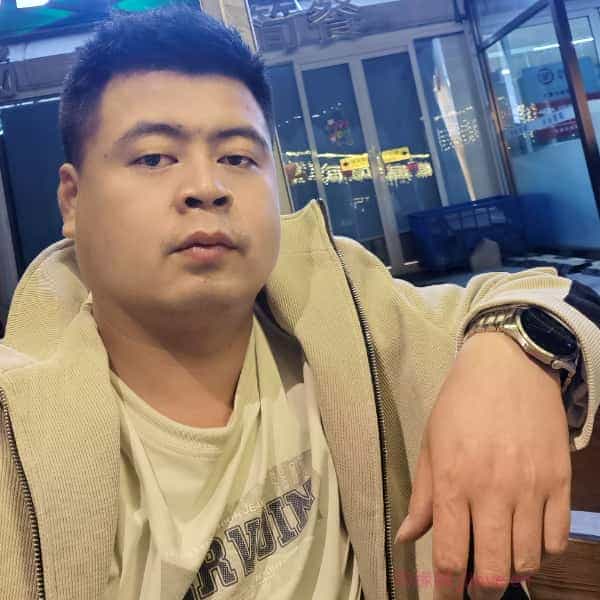 34岁岁陕西单身帅哥 - 商丘吉缘网